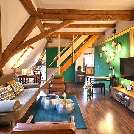 Green Loft Schwarzwald - Dach-Balkon--Musik-Ecke Fluorn-Winzeln Eksteriør billede