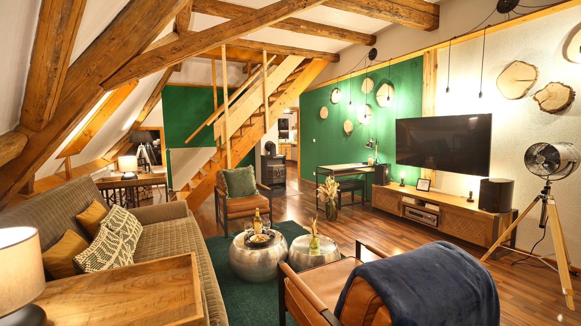 Green Loft Schwarzwald - Dach-Balkon--Musik-Ecke Fluorn-Winzeln Eksteriør billede