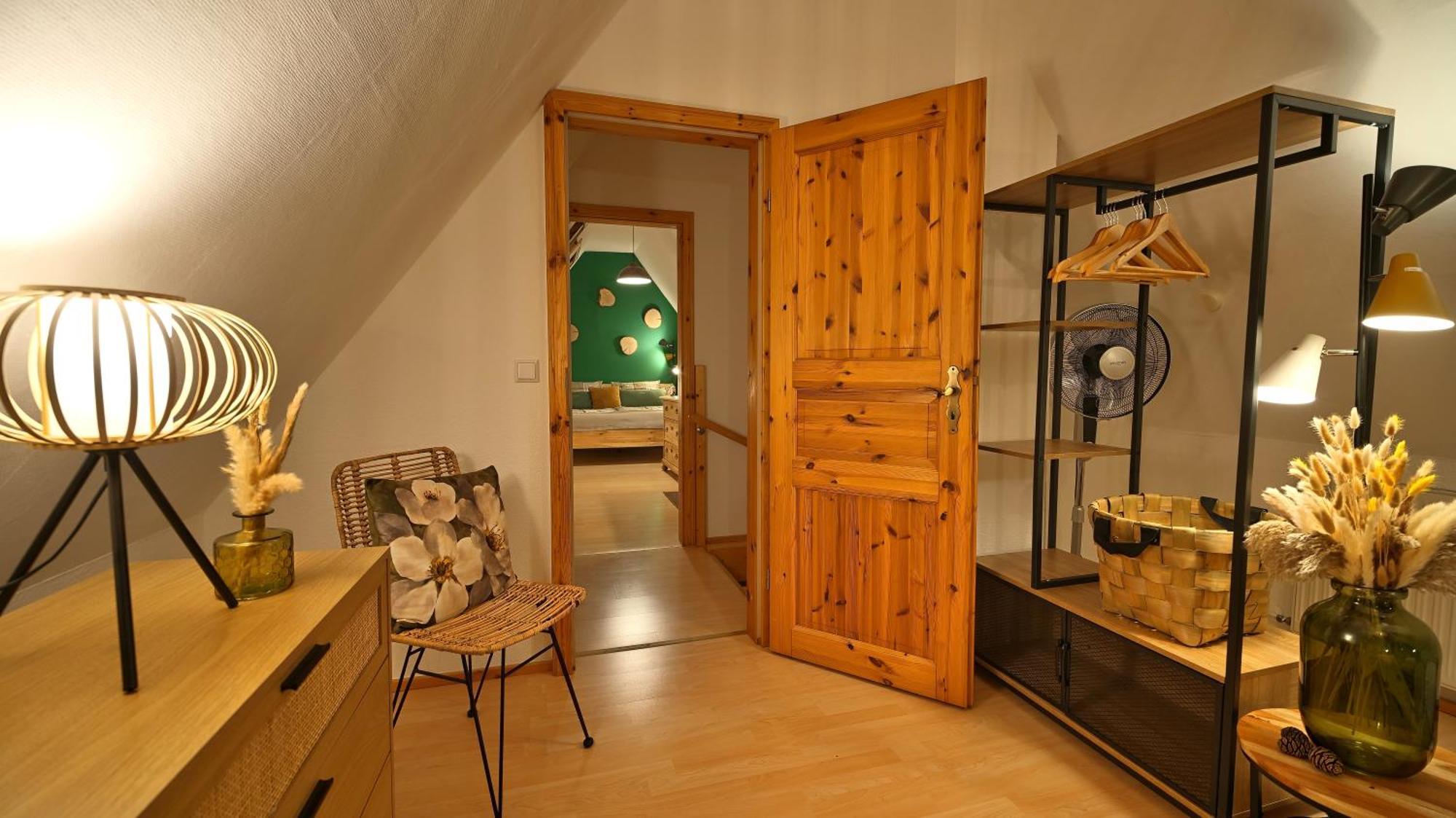 Green Loft Schwarzwald - Dach-Balkon--Musik-Ecke Fluorn-Winzeln Eksteriør billede