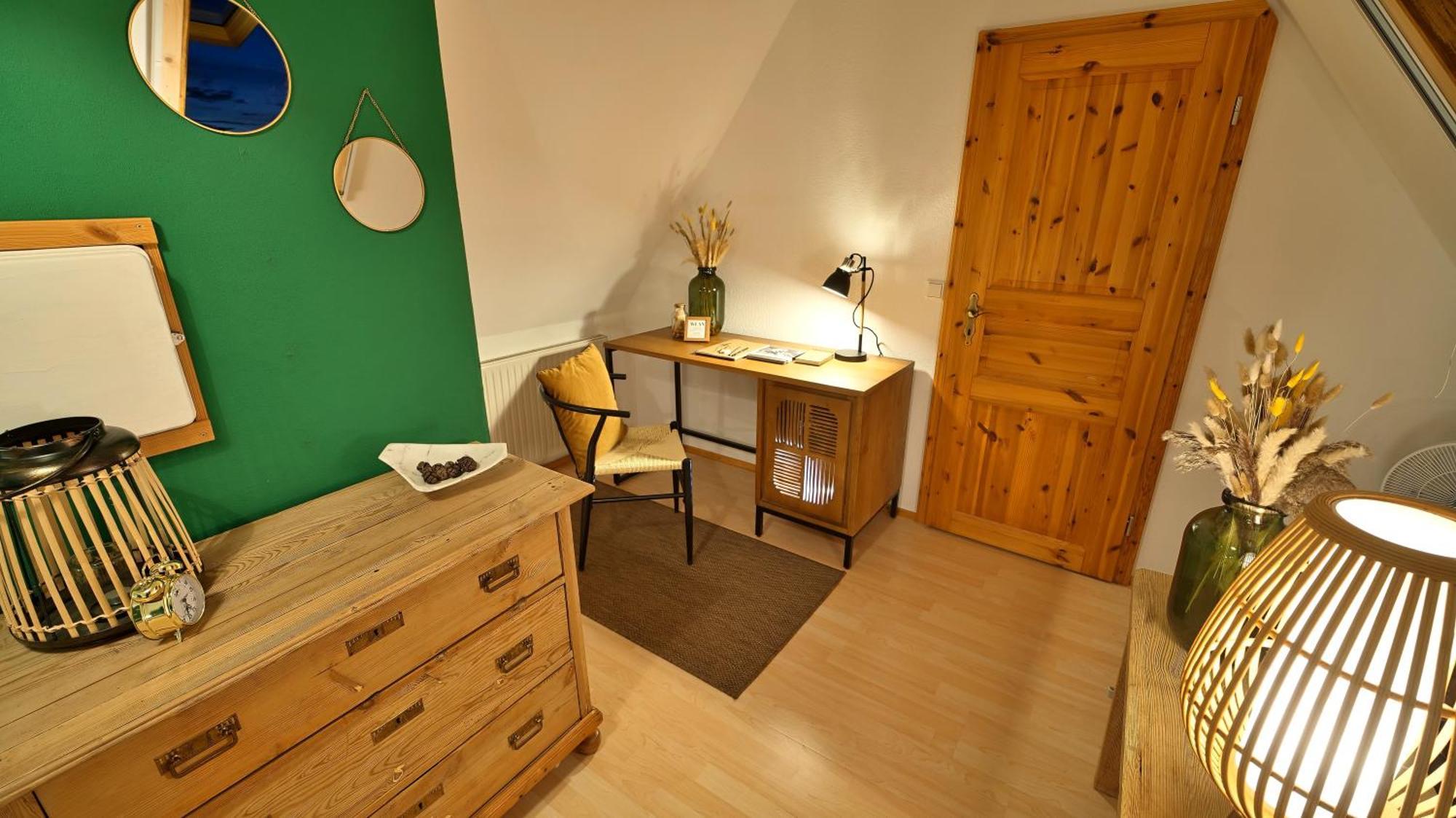 Green Loft Schwarzwald - Dach-Balkon--Musik-Ecke Fluorn-Winzeln Eksteriør billede